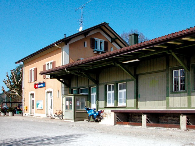  Bahnhof 