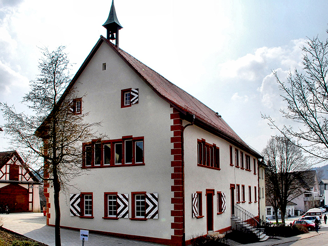  Altes Schulhaus 