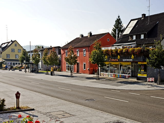  Geschäfte in der Schaffhauser Straße 